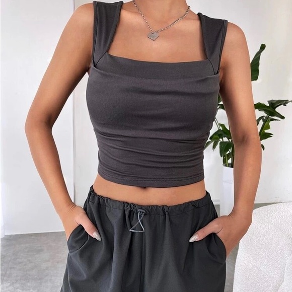 Grey Two Piece Top and Pants - Picture 6 of 6